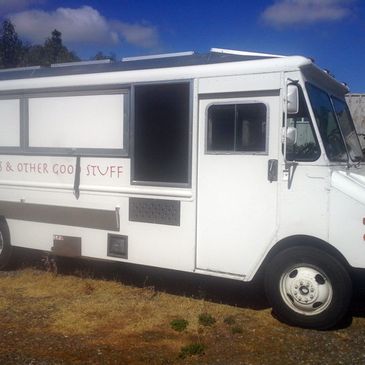 BLOWOUT PRICE Custom Built Mobile Kitchen ALMOST BRAND NEW
