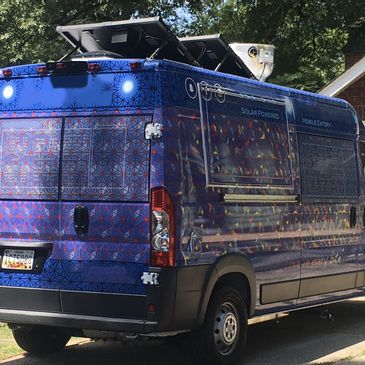 BLUE MACHINE WITH SOLAR PANELS ON ROOF BLOWOUT PRICE