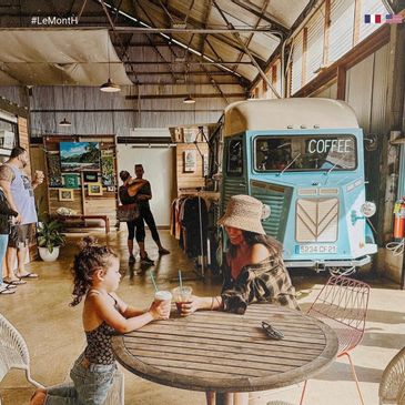 LeMontH Vintage Style Food Trailer