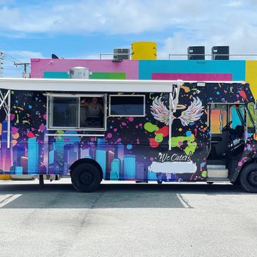 Mt 45 Freightliner Food Truck *New Kitchen*