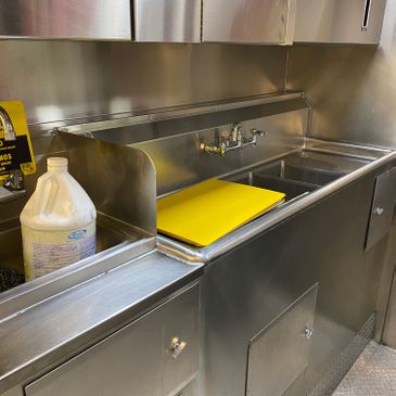 THIS IS A BEAUTY with 2018 Kitchen