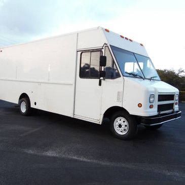 2003 Ford E450 Step Van