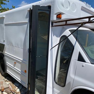 2009 Chevy Express 3500 Series Food Truck