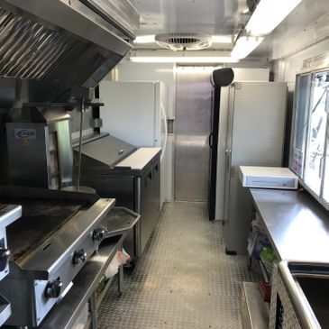 18Ft 2007 new Food Truck ready to roll