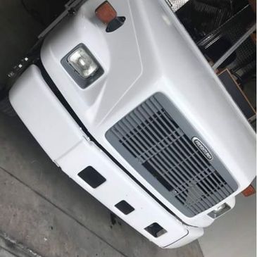 Custom 18' Gourmet Food Truck
