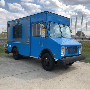 Clean Blue Truck with Deep Fryer