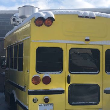 Lil Yellow Bus Goes round n round