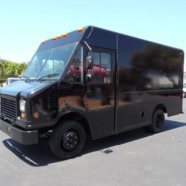 Freightliner MT45 Diesel Step Van