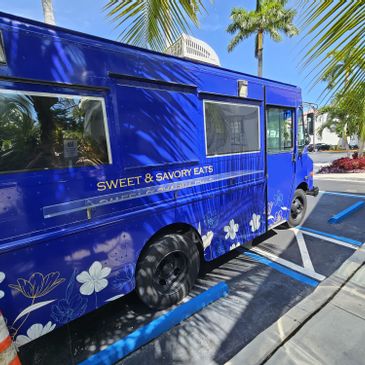 2003 Chevy Workhorse Food Truck for Sale