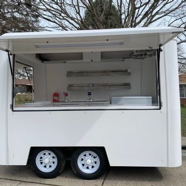 Fully Equipped, Ready-to-go Food Trailer