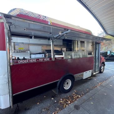 Custom 2007 Ford V10 Food Truck