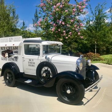  Good Humor vintage Ice Cream Truck