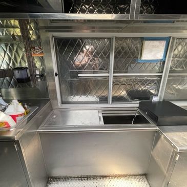 Fully Loaded Like New Food Truck Less Than 9k Miles