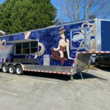 32' Gooseneck Concession Trailer