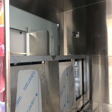 Ape Car Food Truck 25 to 35 M P H