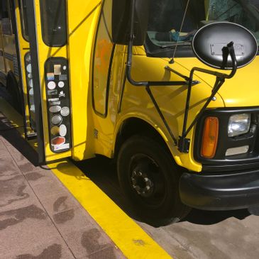 Lil Yellow Bus Goes round n round