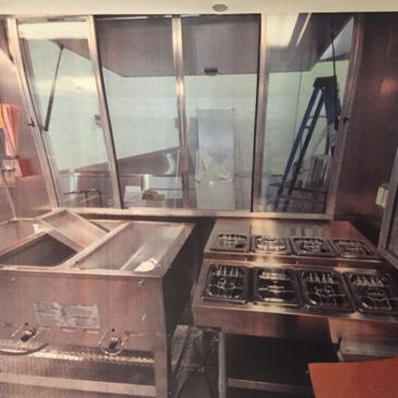 Mobile Kitchen Food Concession Trailer for Sales in Texas COMMERCIAL GRADE APPLIANCES