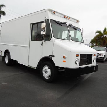 2005 Freightliner MT45 42,000 Miles