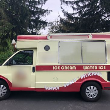 2001 David Cummins Soft Serve Truck