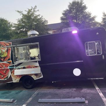 2000 P30 Stepvan Food Truck for Sale