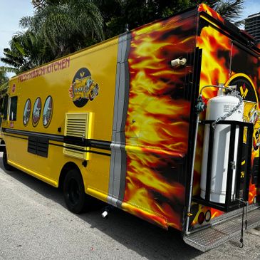 Custom Built 3-Grill Food Truck For Sale with 2021 Engine