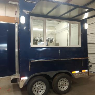 Food Trailer with Frozen Drink Machines