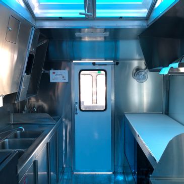 BLUE HEAVAN BRAND NEW AA CATERING TRUCK WITH SOLAR PANELS