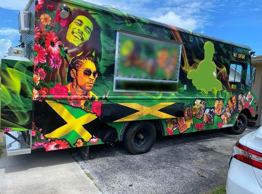 16 Jamaican Themed Food Truck Chevrolet N A 1988 For Sale   006ff23b 9669 4cea 95e0 Fcedf79323b0 