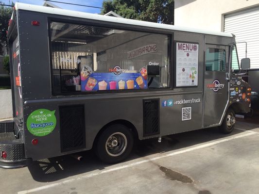 SALE PRICE CUSTOM SMOOTHIE/FOOD TRUCK FOR SALE CHEV