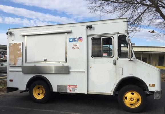 Chevy P30 Step Van 18.5' - Chevrolet / P30 / 1988 - For Sale - Roaming ...