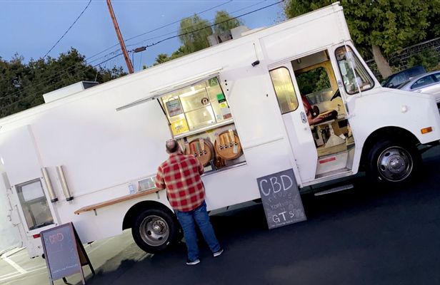 1987 Chevy p30 (Beverage Truck) - Chevy / P30 / 1987 - For Sale